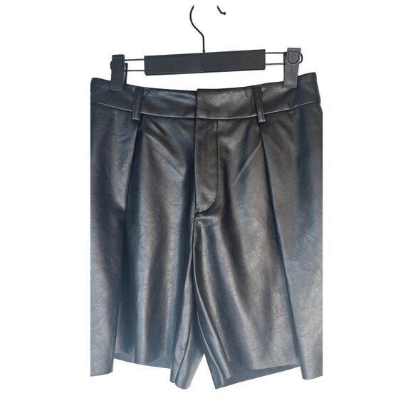 2/$30 NWT Choosy Size 4 Black Faux Leather Shorts Womens - Picture 14 of 16